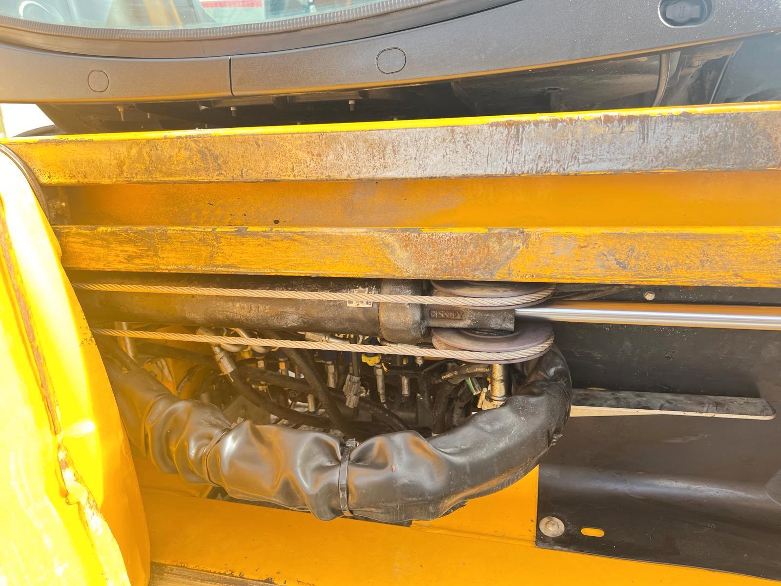 JCB 4CX T4F – 6